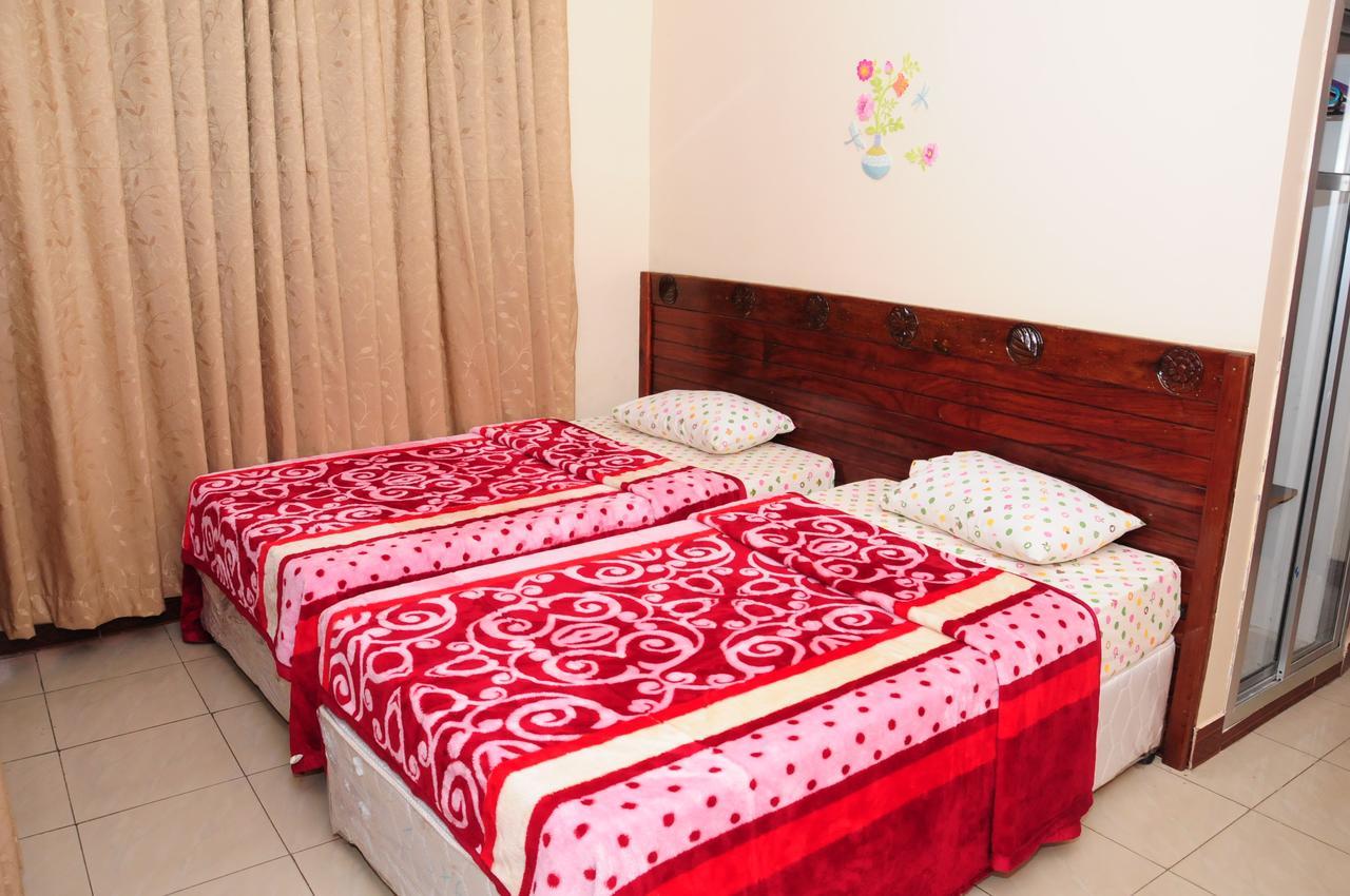 Safari Inn Dar es Salaam Exterior photo